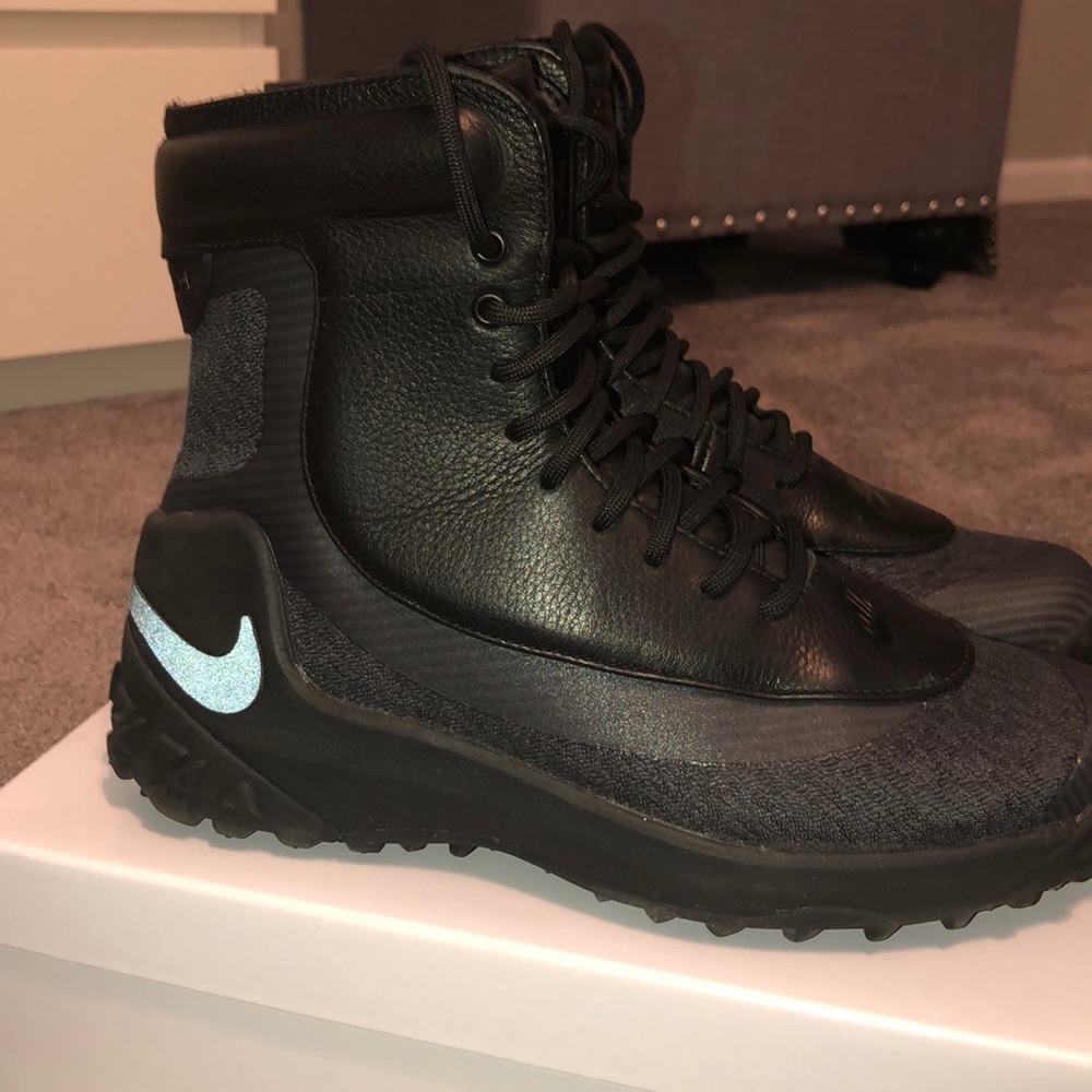 Nike ZOOM waterproof
